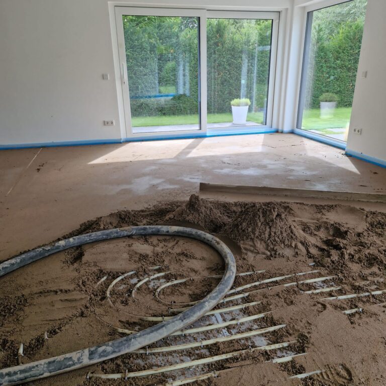 Just Böden, Ernst Just, Estricharbeiten, Zementestrich, Fließestrich, Schnellestrich, Dämmung, Epoxid